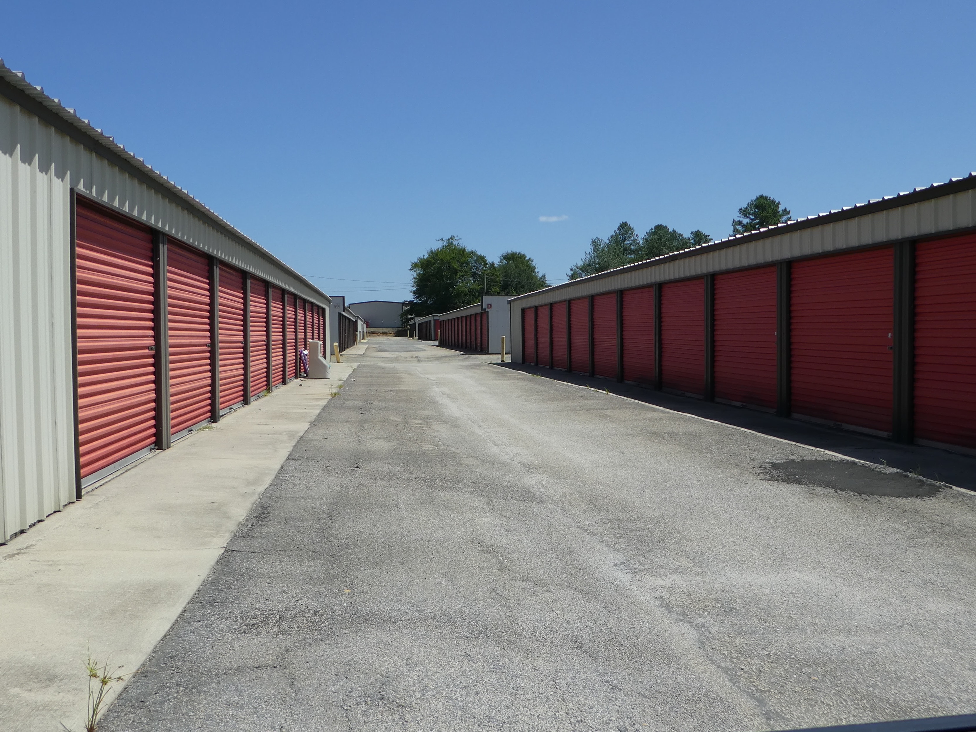 Curry Self Storage - Falcon Storage 200 South Drive  Dublin GA 31027